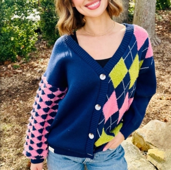 Simply Southern Argyle Button Front Cardigan Navy Pink and Green New with Tags - Picture 2 of 5